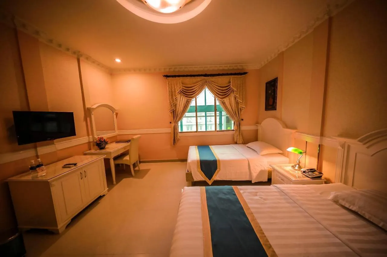 700 Fortune Ho Chi Minh City 2*,  Vietnam